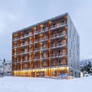 4* Aparthotel Fenix West